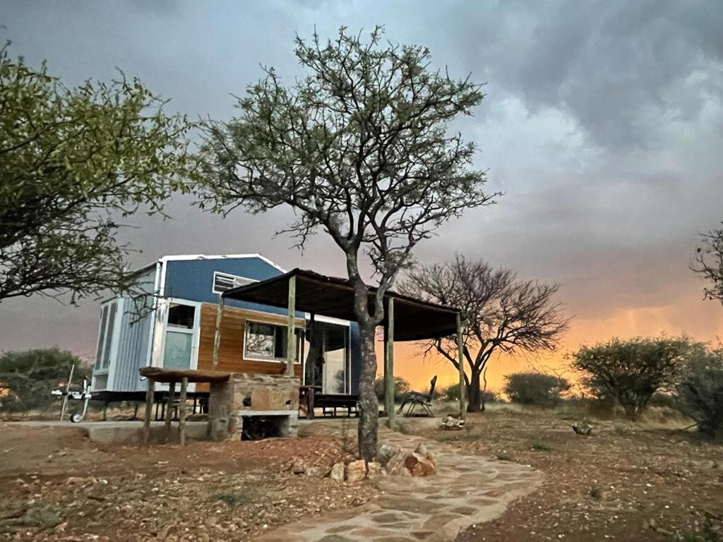 Bellatiny, Tiny House & Gypsy Wagon Apartment Ondekaremba Exterior photo